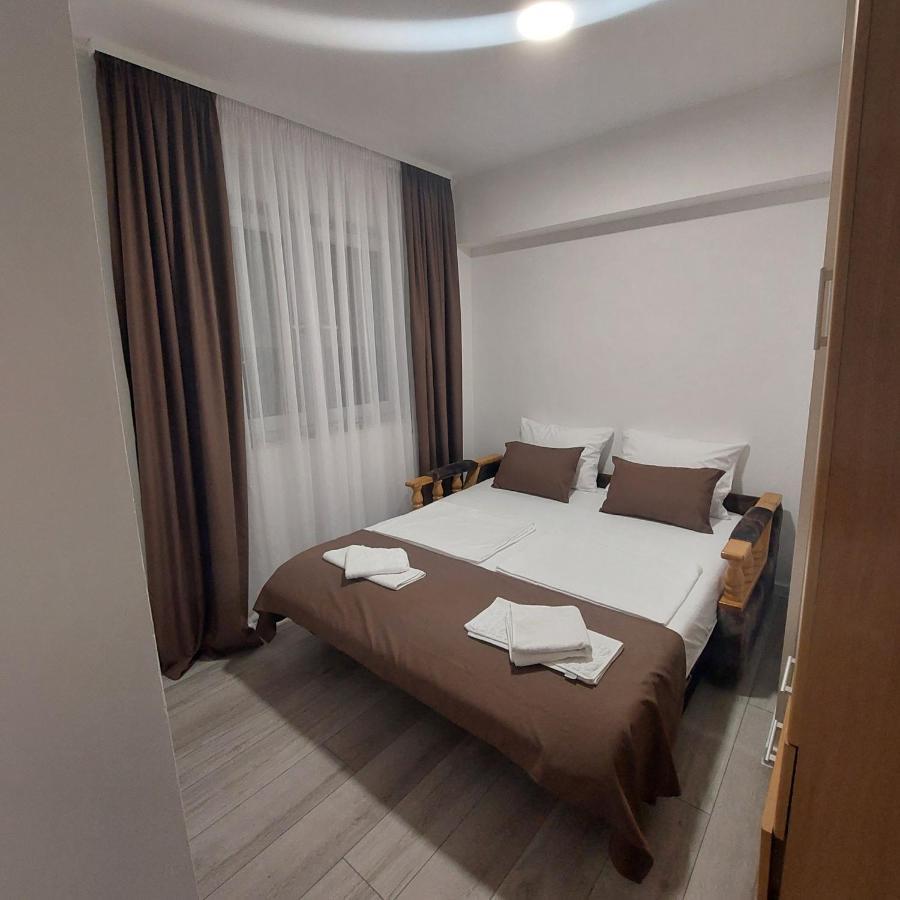 Big Delux Apartment Мостар Екстериор снимка