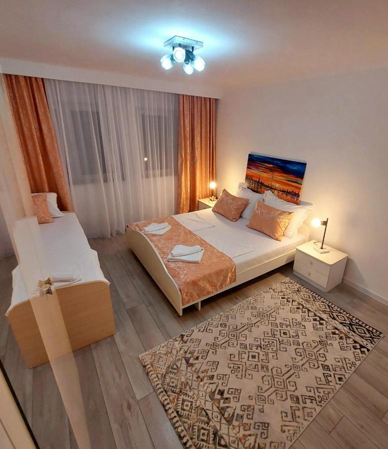 Big Delux Apartment Мостар Екстериор снимка